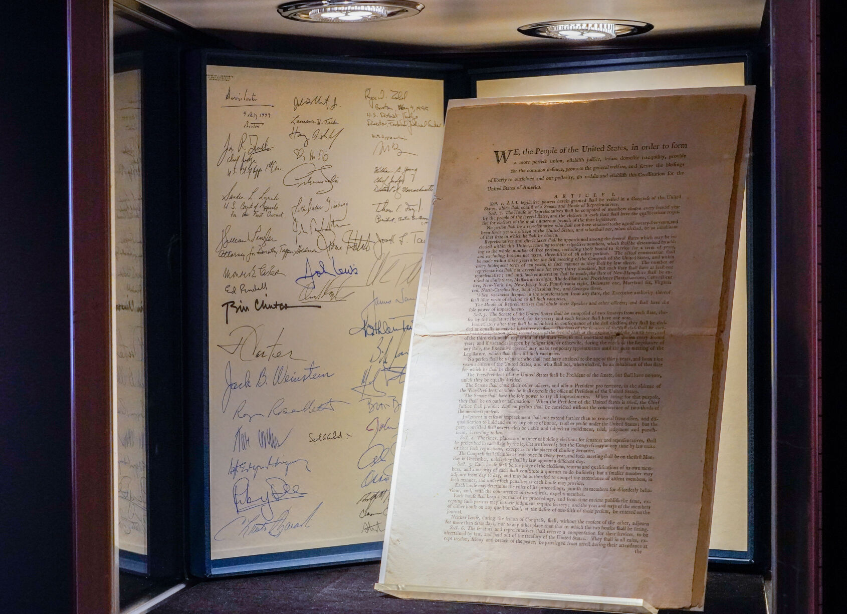 Auction-US Constitution